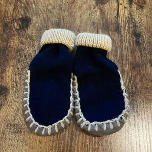 Infant Slipper Socks. Size 18-24 M.